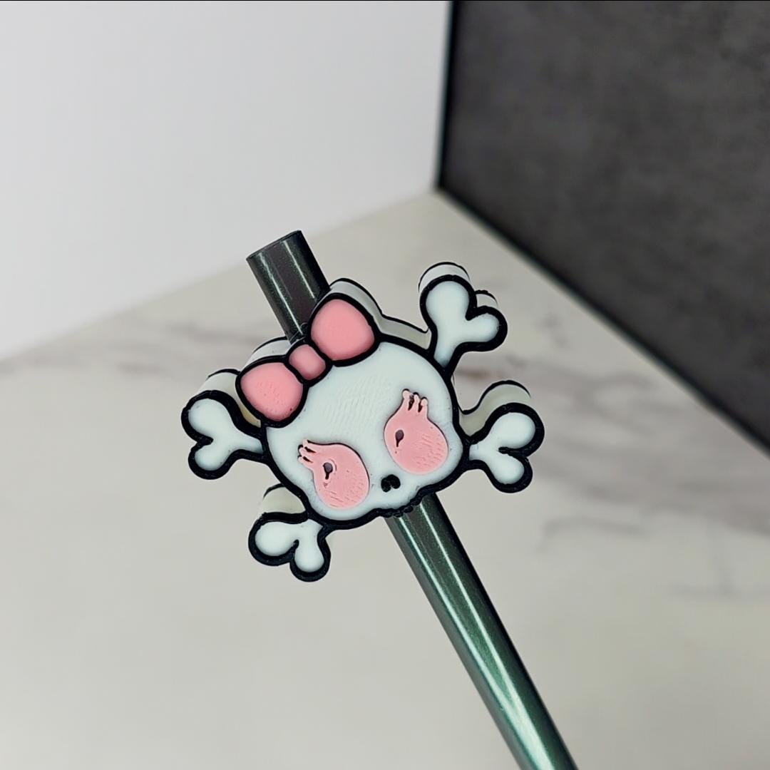 Cute Girly Skull with Bow Straw Topper Charm – Spooky Sweet Tumbler Accessory | 3D Printed for 7–10mm Straws | Custom Colors