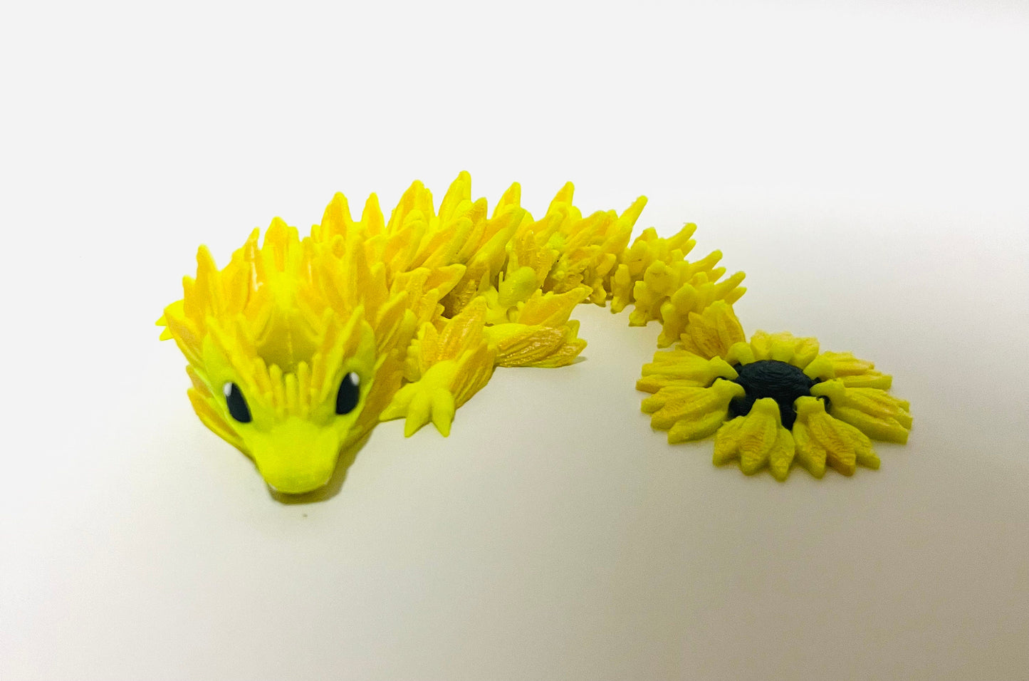 Sunflower Dragon Straw Topper for Hydroflask Tumblers – 3D Printed Flexible Floral Dragon | Cute Fantasy Gift - Tumbler Accessories
