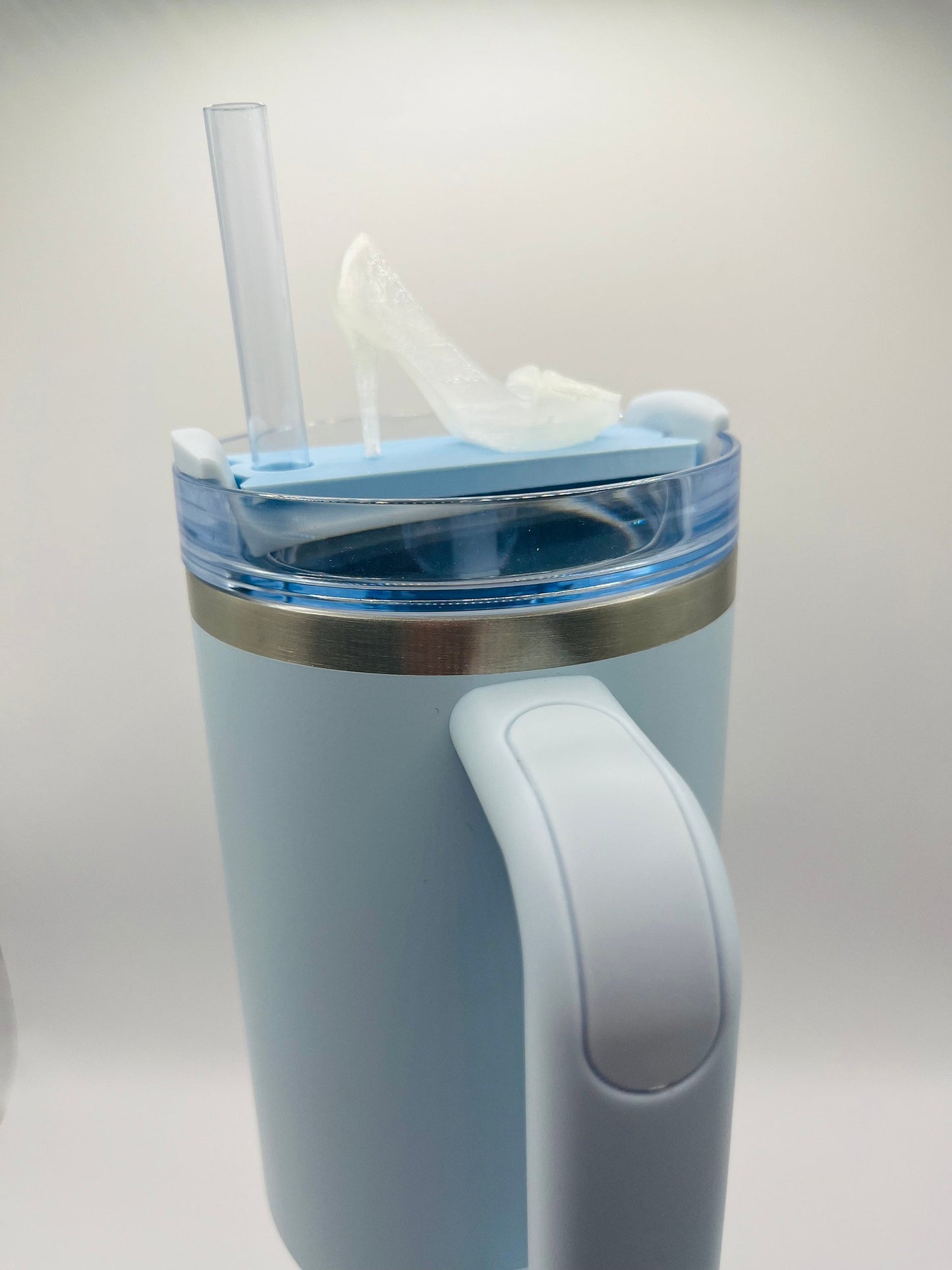 High Heel Lid Topper for Stanley 20oz 30oz 40oz Tumblers – 3D Printed Cinderella Barbie Themes – Fun Stylish Cup Accessory Lid Tumbler Charm