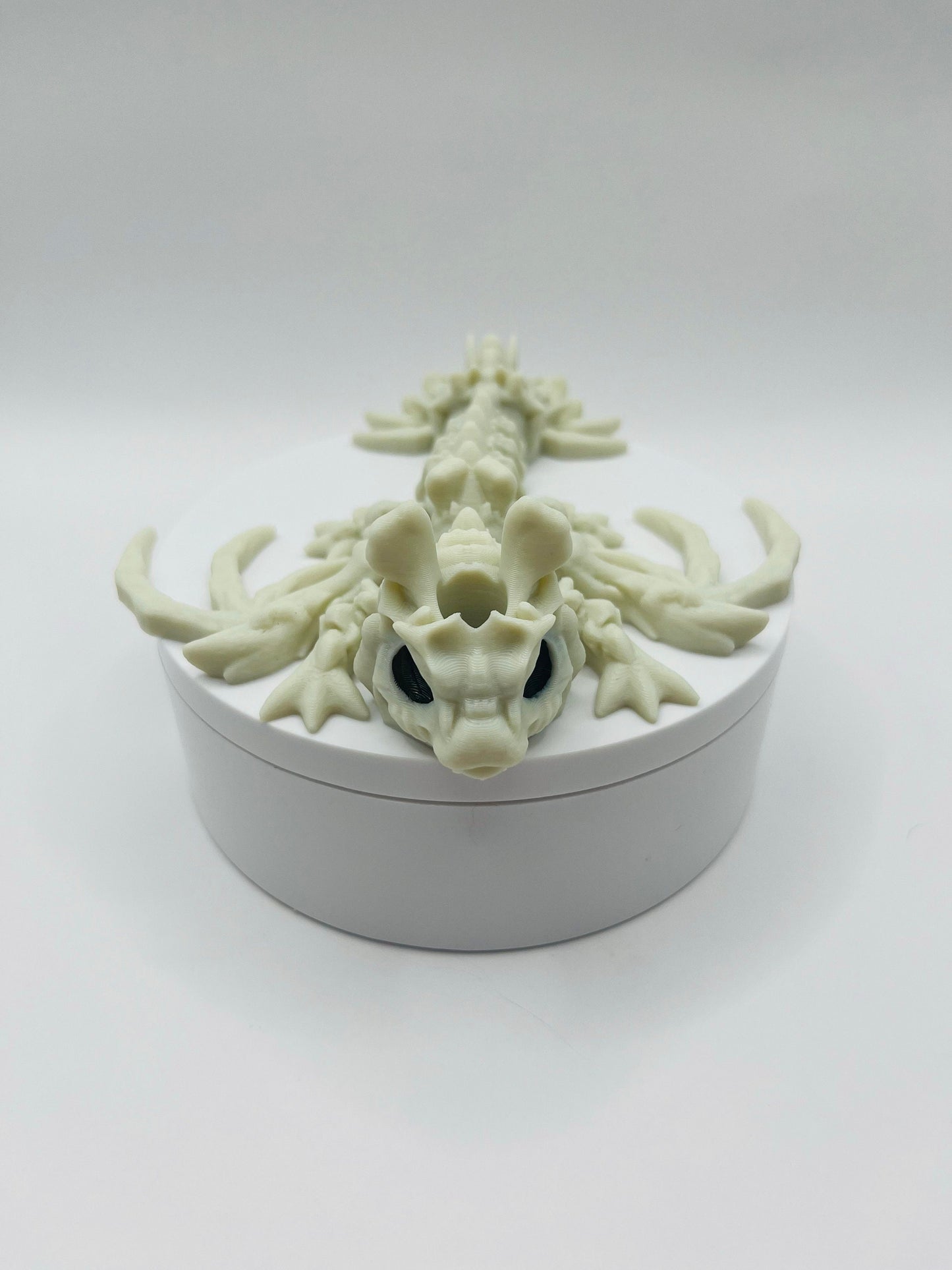 Flexible Dragon Skeleton Straw Topper for Stanley Tumbler | Articulated Fantasy Cup Charm | Poseable Dragon Accessory | Halloween Topper