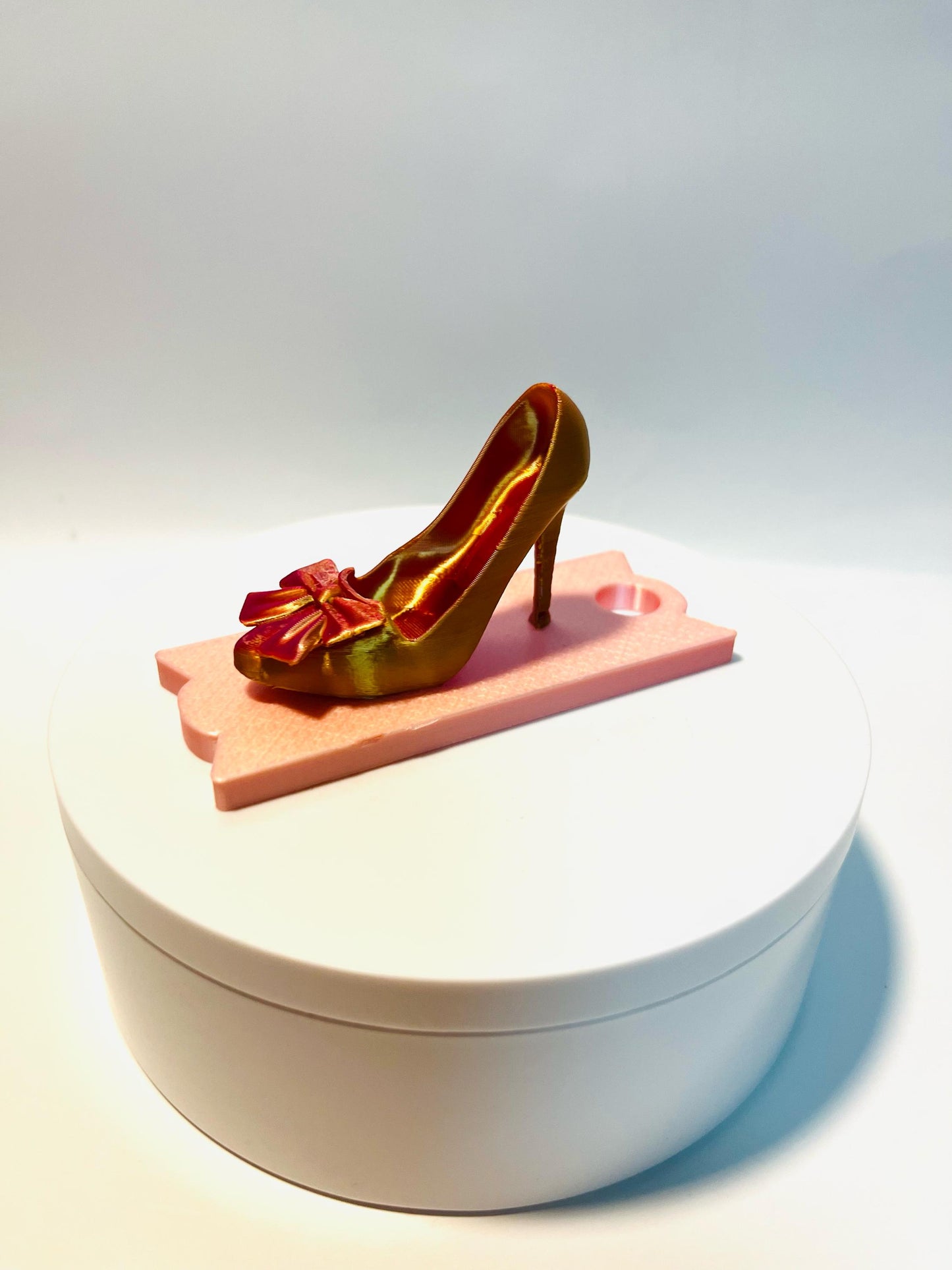 High Heel Lid Topper for Stanley 20oz 30oz 40oz Tumblers – 3D Printed Cinderella Barbie Themes – Fun Stylish Cup Accessory Lid Tumbler Charm