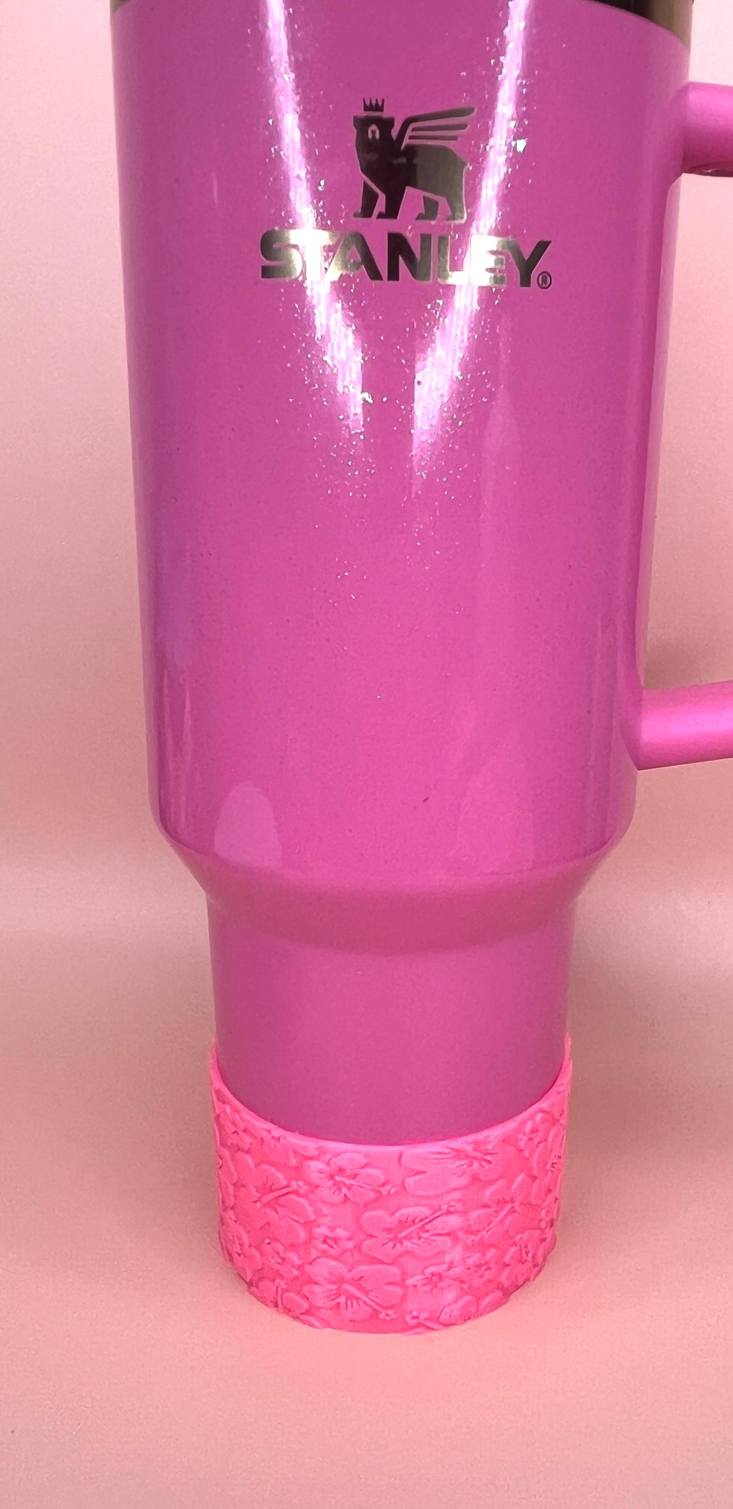 Hibiscus Flower Stanley Boot – 3D Printed Protective Sleeve for 20oz, 30oz & 40oz Tumblers | Hawaiian Tumbler Accessory Gift | Lei Sleeve