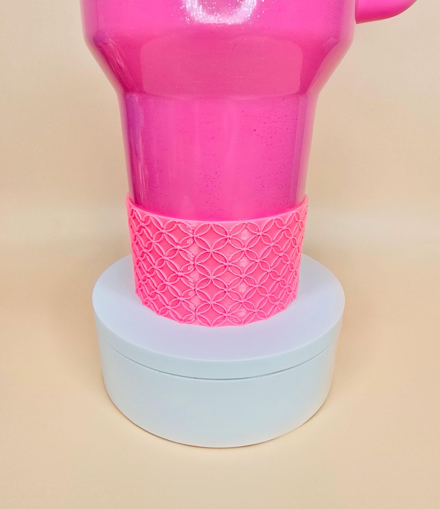 Geometric Circles Boot for Stanley Tumblers – 3D Printed Protective Cup Sleeve for 20oz 30oz 40oz | Stylish Grip Scratch Guard Sleeve Charm