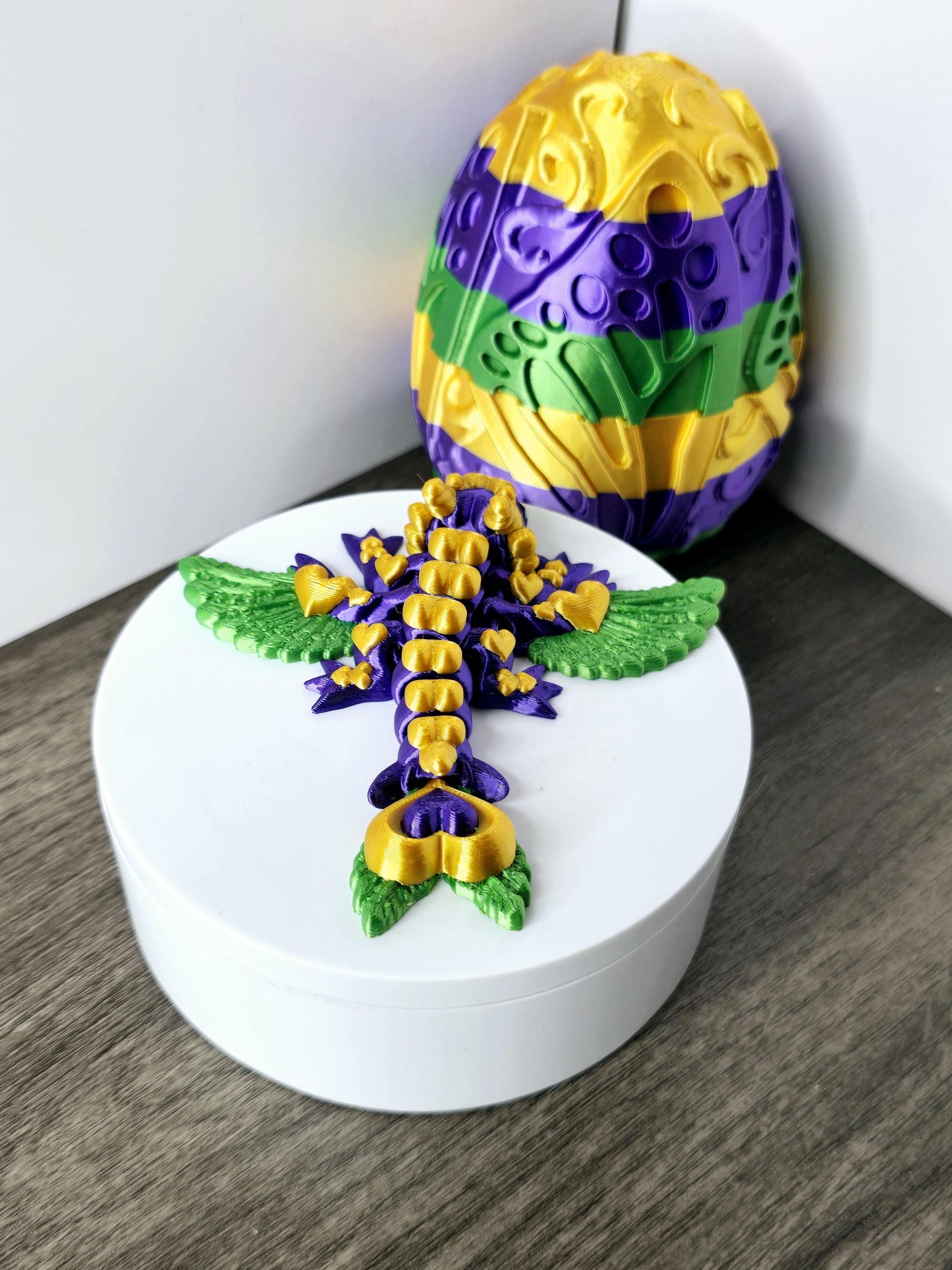 Cute 3D Printed Tiny Heart Dragon Straw Cover – Mardi Gras-Inspired Tumbler Accessory for Stanley Cups, Flexible Lid Topper Tumbler Charm