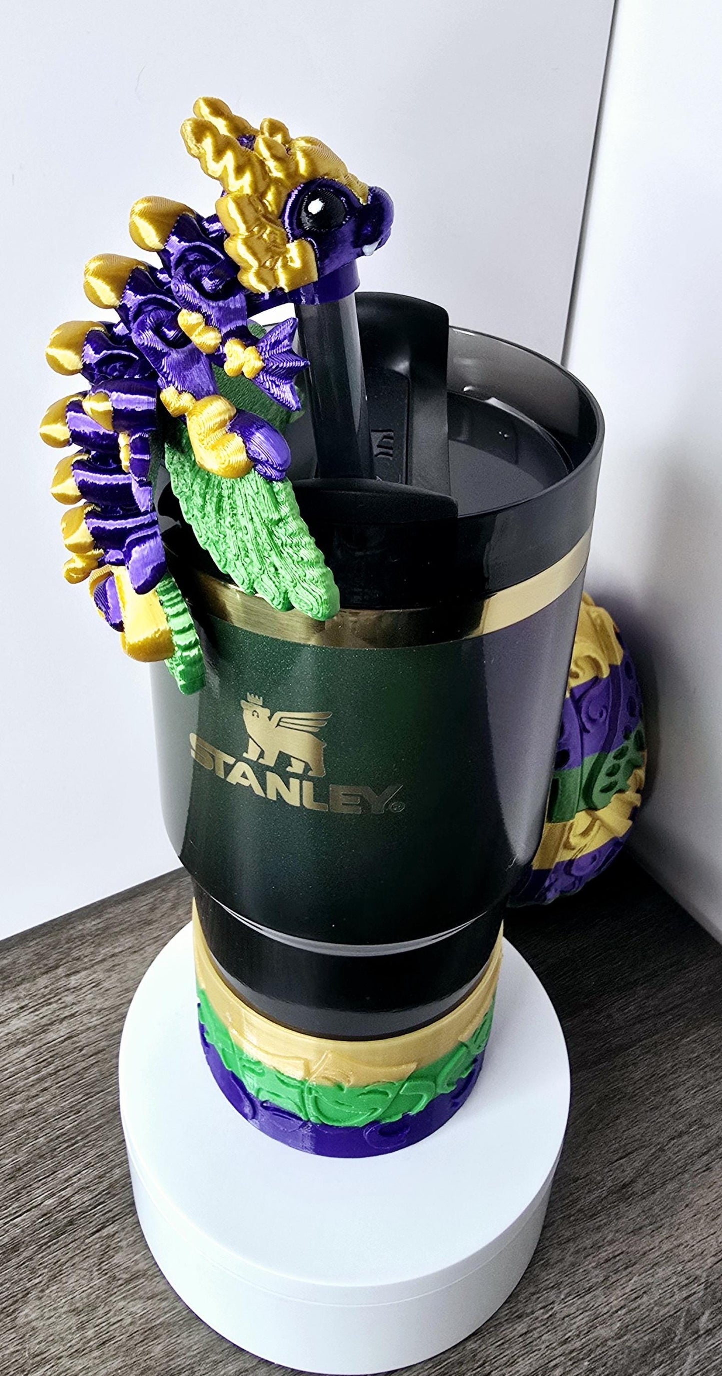 Cute 3D Printed Tiny Heart Dragon Straw Cover – Mardi Gras-Inspired Tumbler Accessory for Stanley Cups, Flexible Lid Topper Tumbler Charm