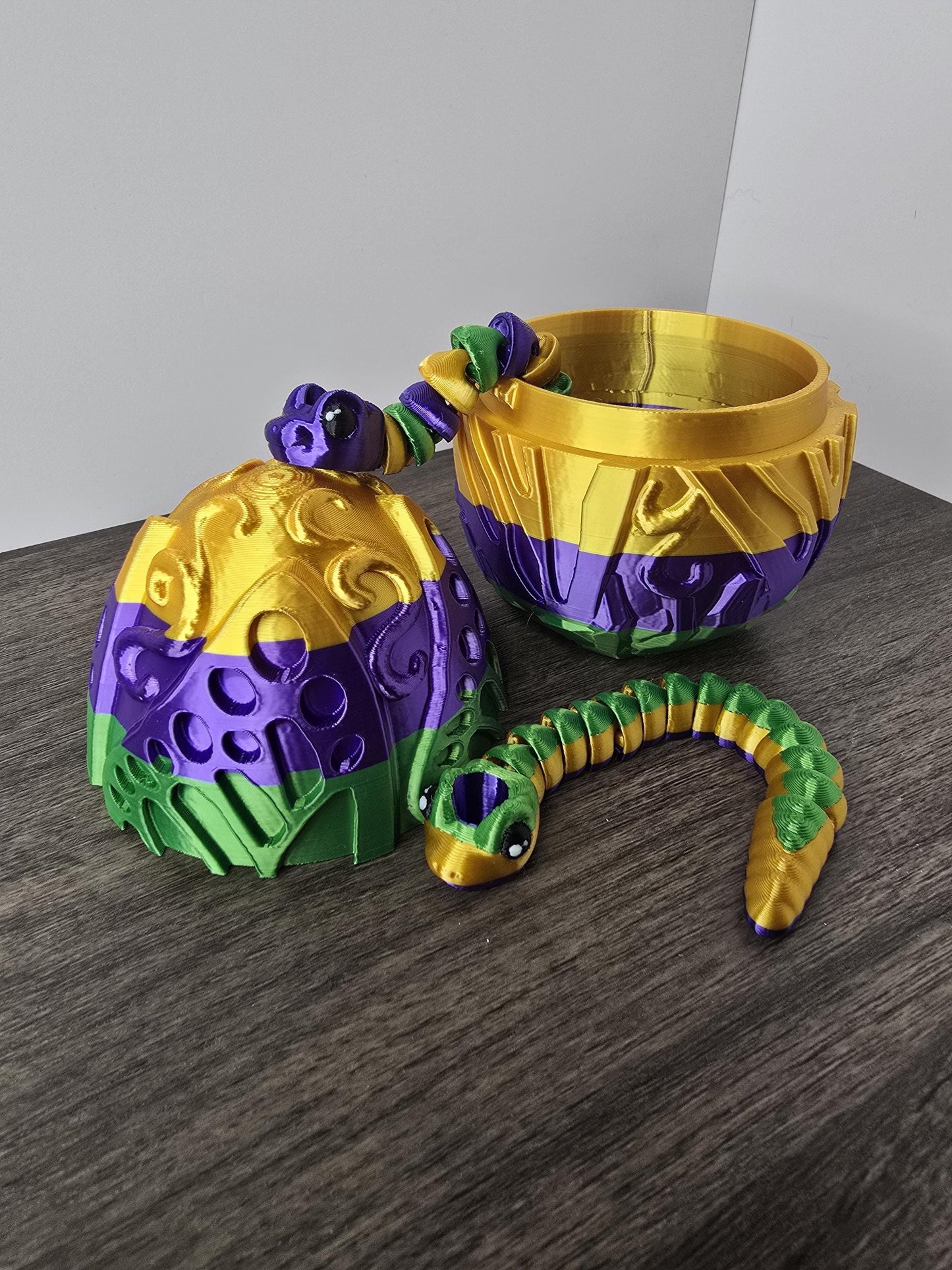 Mardi Gras Snake Straw Topper – 3D Printed Flexible Accessory for Stanley Tumblers | Purple Green Gold Carnival Tumbler Charm