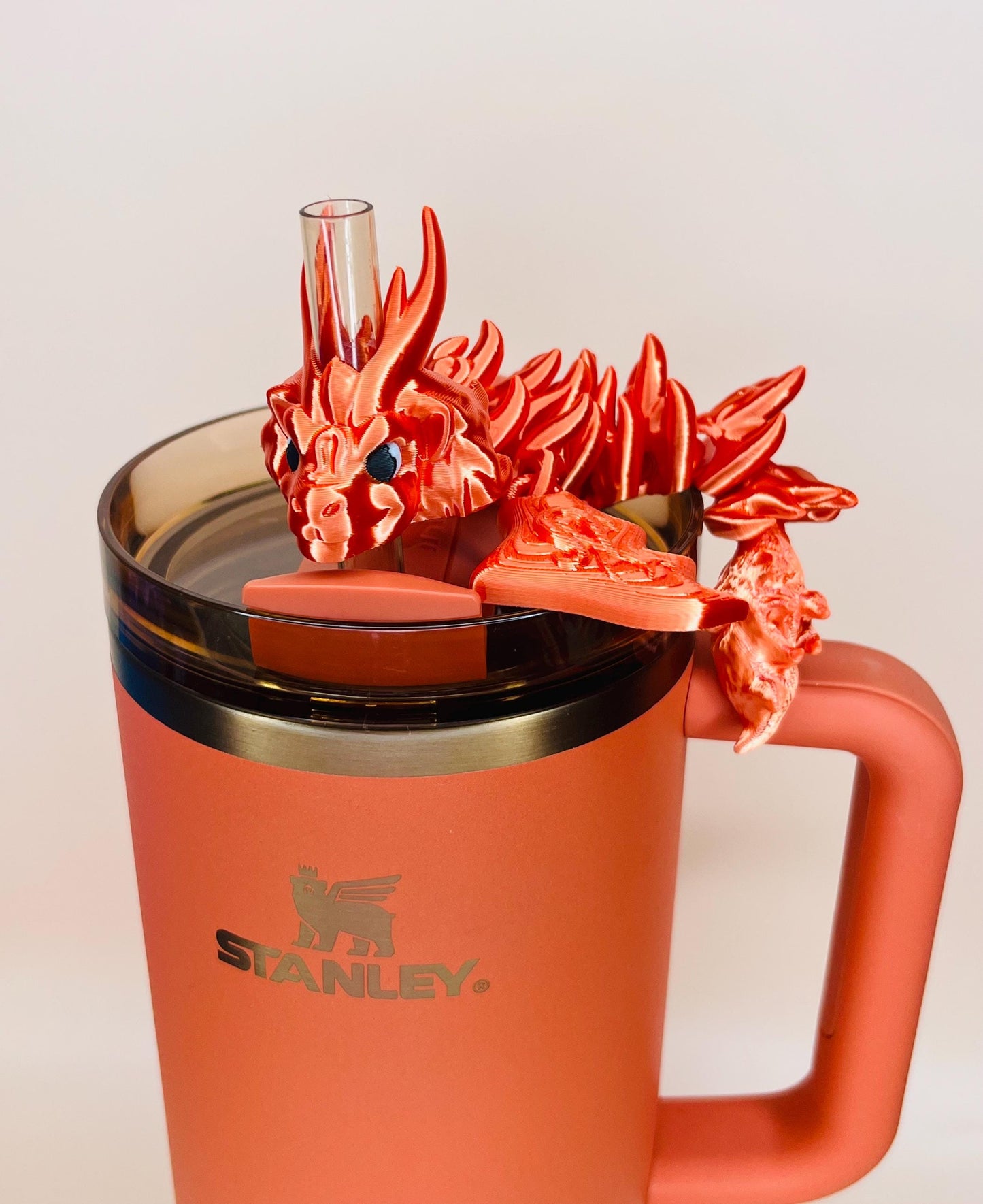 Leo Sign Zodiac Dragon Straw Topper for Stanley Tumblers – 3D Printed Flexible Lion Sign Accessory | Bold Celestial Tumbler Gift for Leos