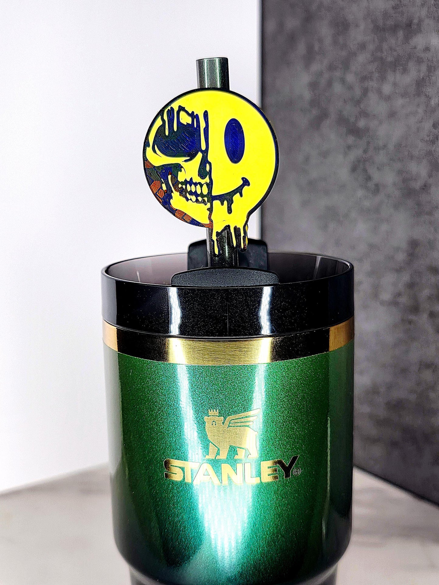 Melting Skull Smiley Straw Topper Charm – Half Skull Half Smile Design | 3D Printed Tumbler Accessory | Fits 7–10mm Straws | Custom Colors