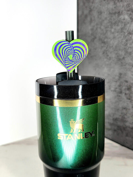 Twisting Heart Straw Topper Charm – Optical Illusion Tumbler Accessory | 3D Printed Design for 7–10mm Straws | Custom Colors Available