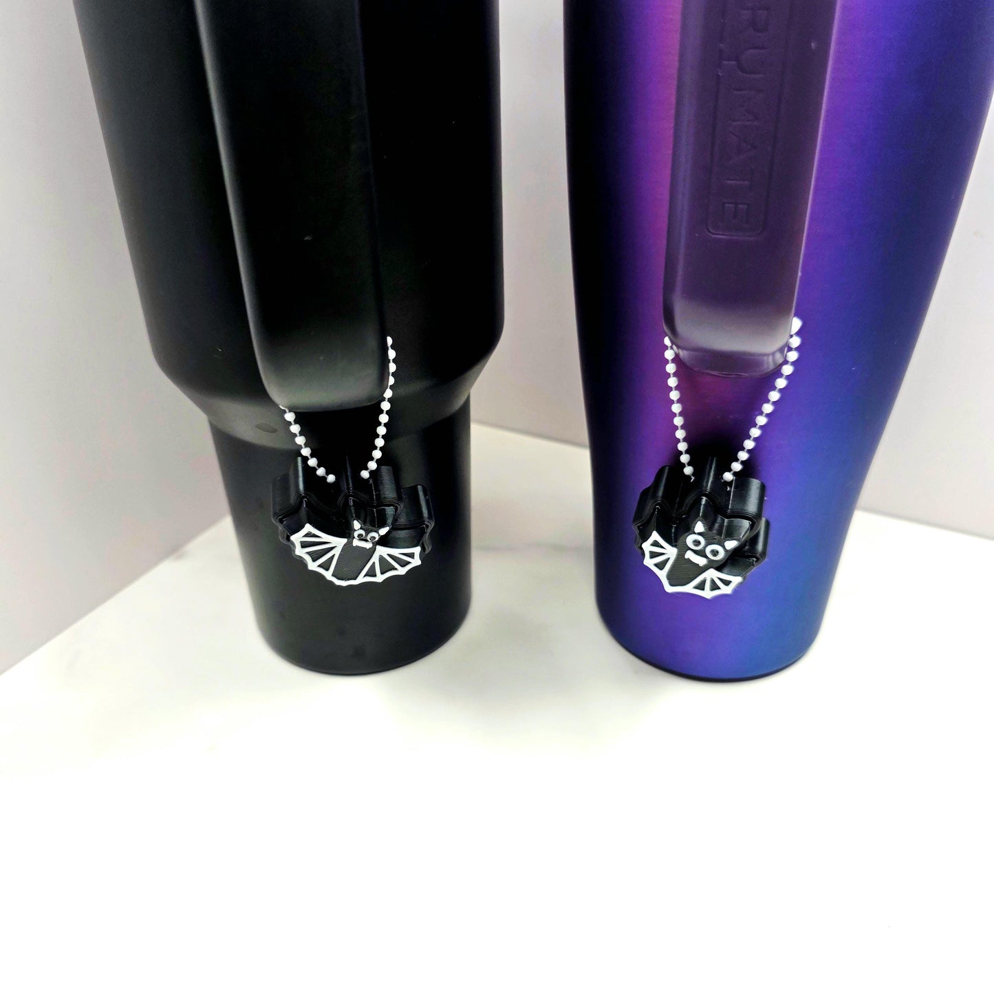 3D Printed Vampire Bat Fidget Clicker Keychain | Spooky Halloween Stress Relief for Keys, Bags, Backpacks & Tumblers