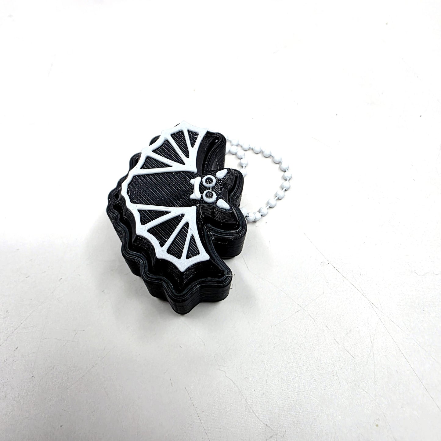 3D Printed Vampire Bat Fidget Clicker Keychain | Spooky Halloween Stress Relief for Keys, Bags, Backpacks & Tumblers