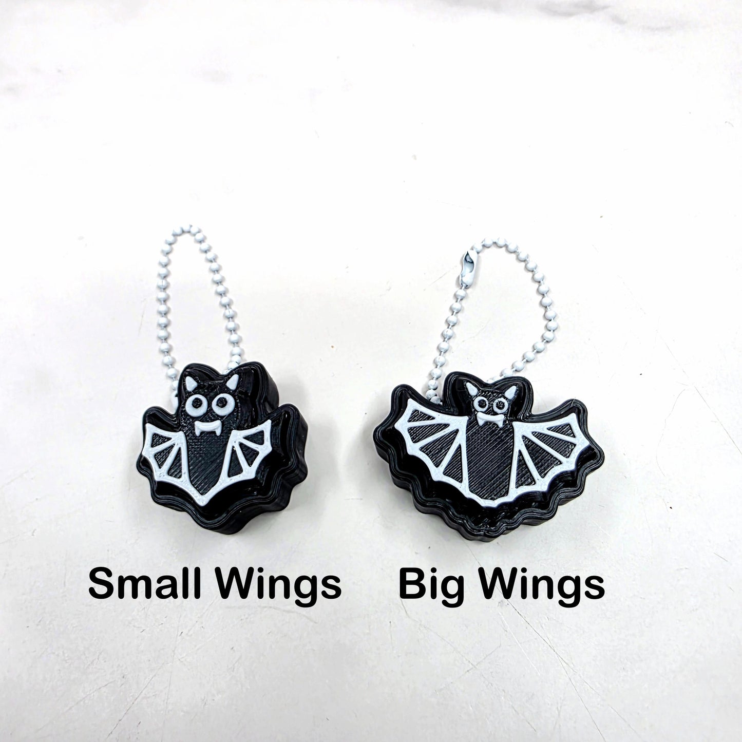 3D Printed Vampire Bat Fidget Clicker Keychain | Spooky Halloween Stress Relief for Keys, Bags, Backpacks & Tumblers