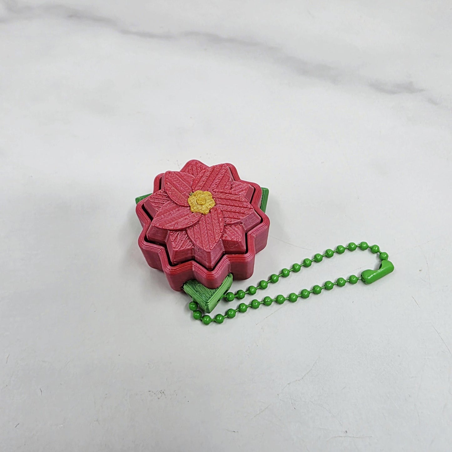 3D Printed Poinsettia & Christmas Wreath Fidget Clicker Keychains | Holiday Stress Relief Toys for Keys, Bags and Stockings