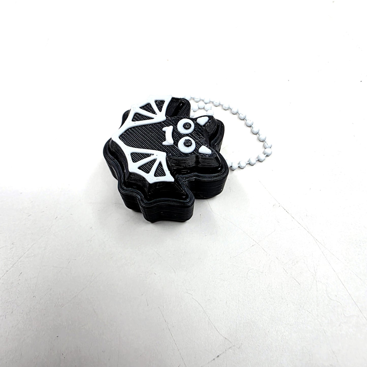 3D Printed Vampire Bat Fidget Clicker Keychain | Spooky Halloween Stress Relief for Keys, Bags, Backpacks & Tumblers