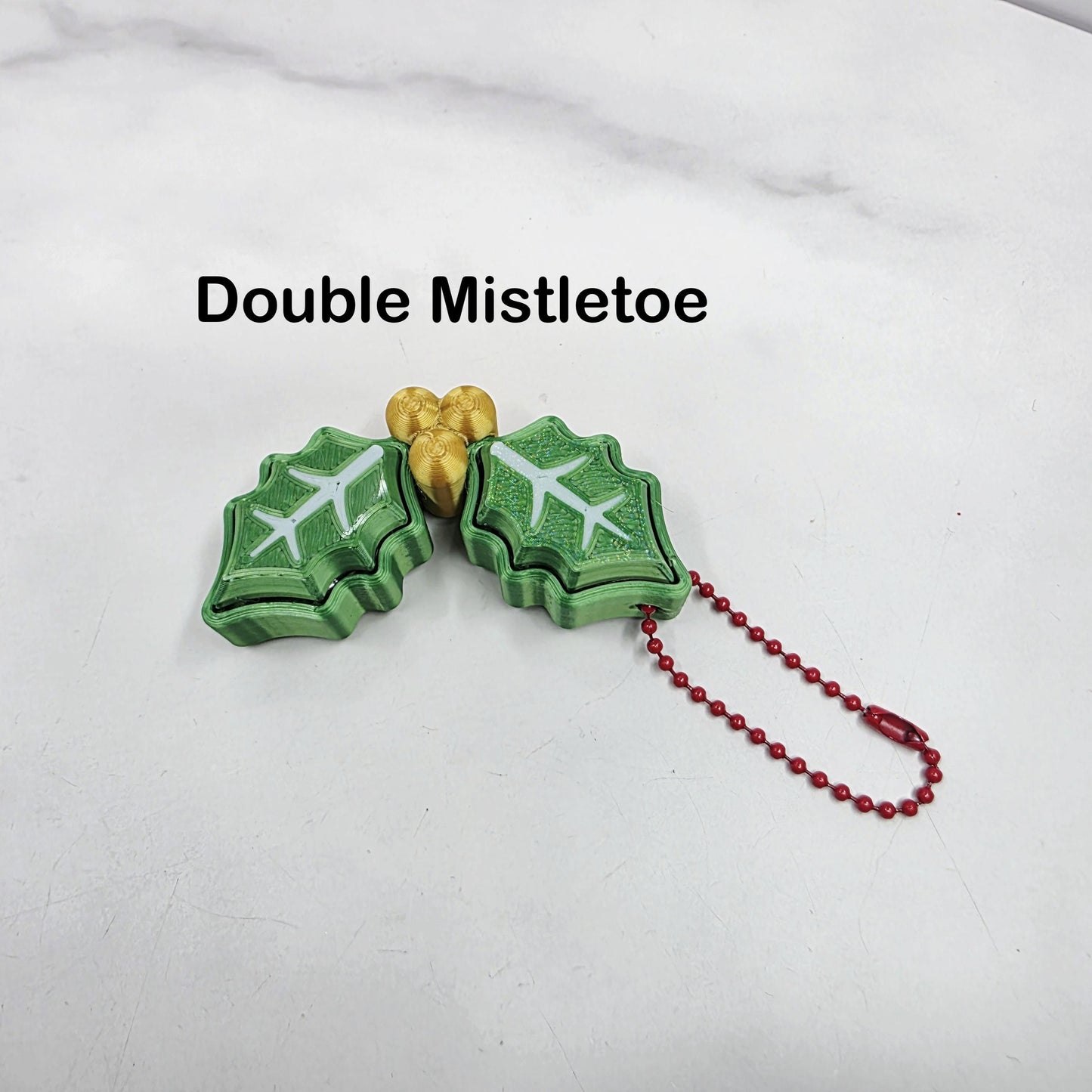 3D Printed Mistletoe Fidget Clicker Keychains | Holiday Stress Relief Toy with Kiss Me, Happy & Blushing Face Plates
